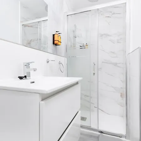 Nocleg ze śniadaniem Chabela's 2*