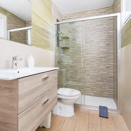 Chabela's Nocleg ze śniadaniem 2*