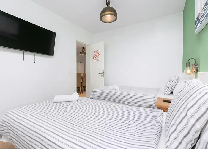 Chabela's Bed & Breakfast Lajita