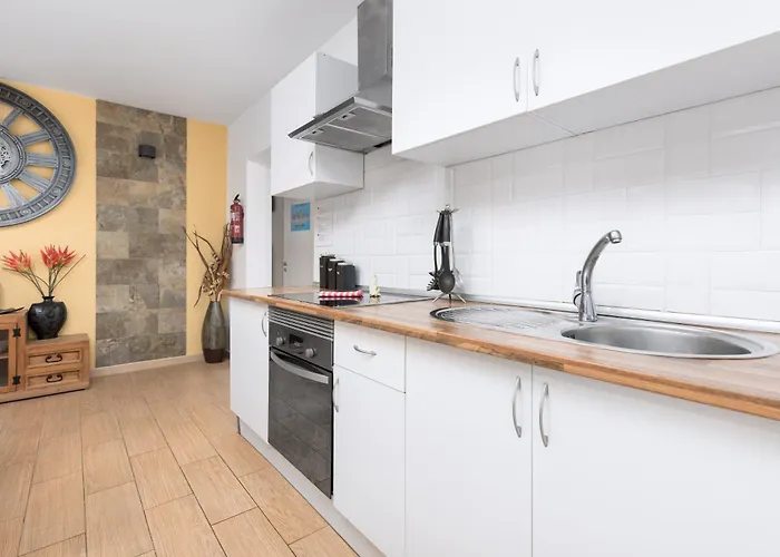 Bed & Breakfast Chabela's 2*