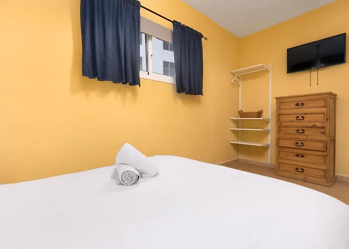 Chabela's Bed and Breakfast 2*